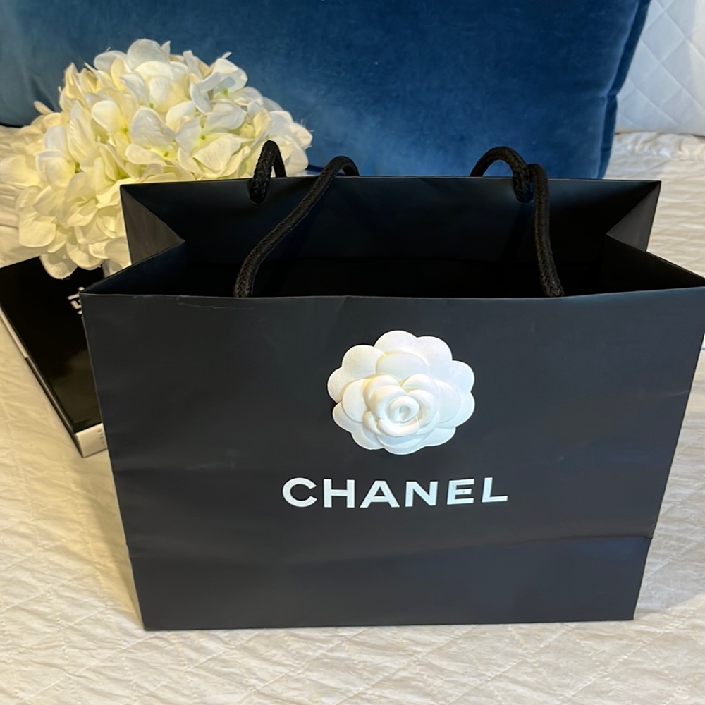 Channel paper bag